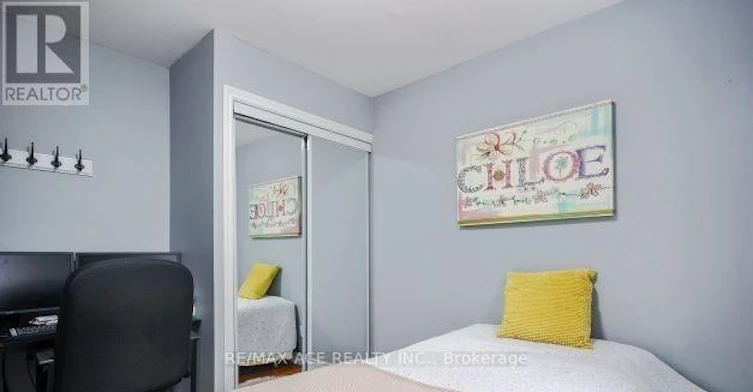 UPPER-45 Snowball Crescent, Toronto, ON, M1B 1S5 - 12