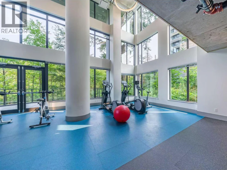 401-8850 University Crescent, Burnaby, BC, V5A 4Y8 - 9