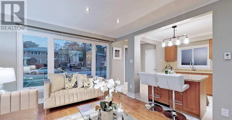 UPPER-65 Holcolm Road, Toronto, ON, M2N 2C8 - 3