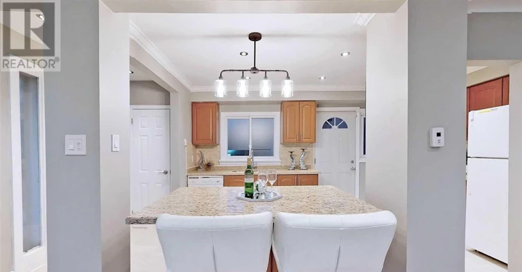 UPPER-65 Holcolm Road, Toronto, ON, M2N 2C8 - 8