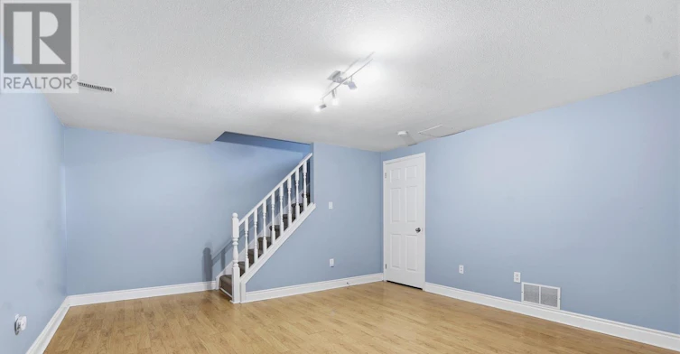 58-70 Chapman Court, London, ON, N6G 4Z4 - 26