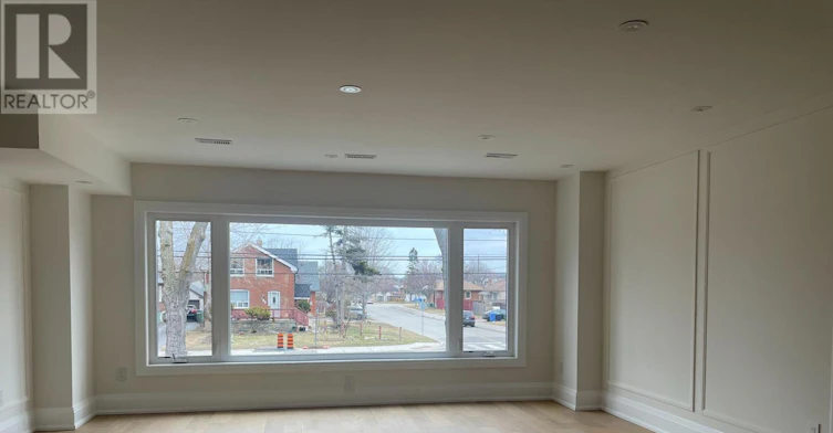 790 B Midland Avenue, Toronto, ON, M1K 4E7 - 2