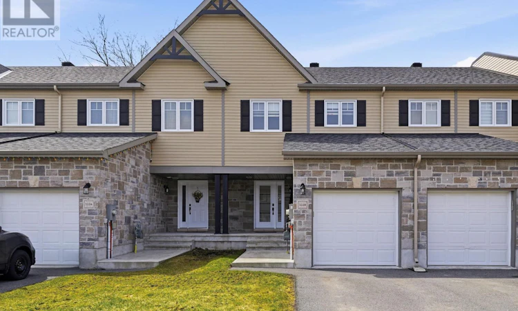 1118 Clement Court