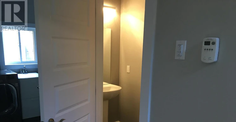 1753 Brayford Avenue, London, ON, N6K 0H4 - 4