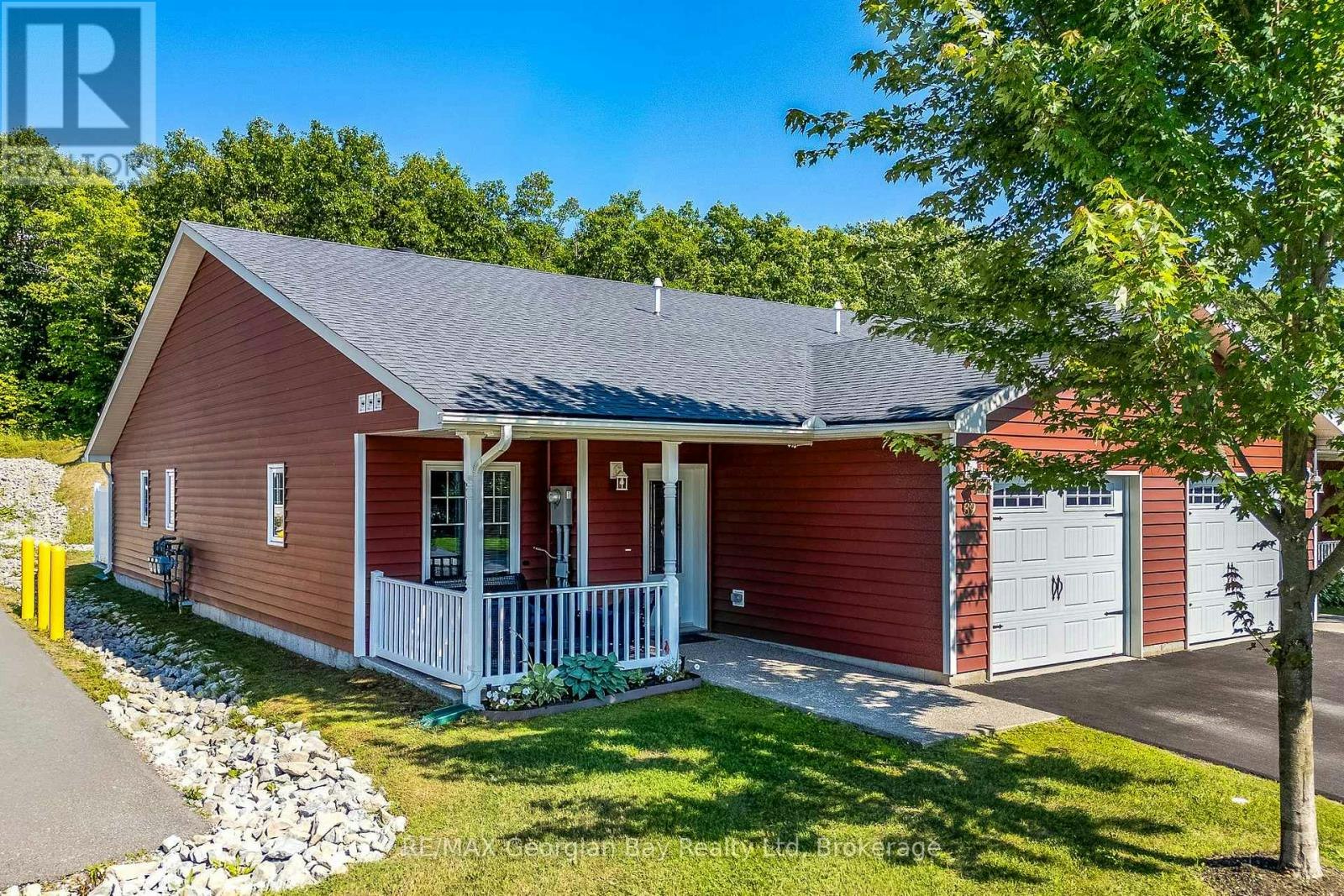 39 Chamberlain Crescent, Penetanguishene, ON, L9M 0A6