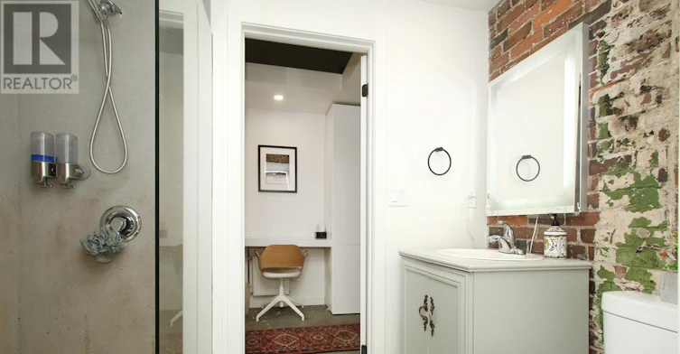 147 Boston Avenue, Toronto, ON, M4M 2T8 - 13
