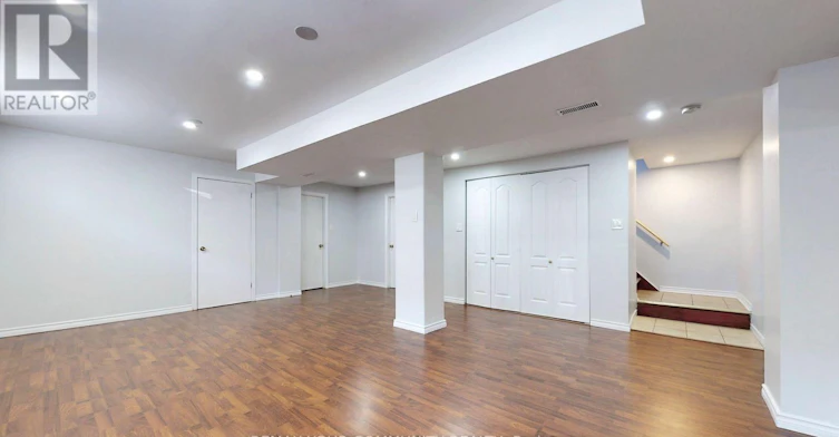 BSMT-41 Shropshire Drive, Toronto, ON, M1P 1Y8 - 7