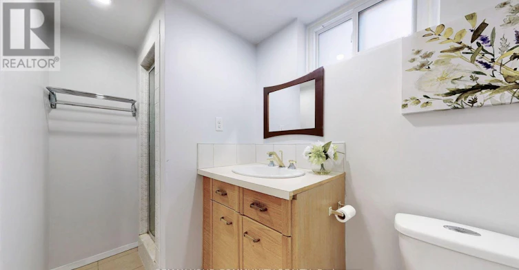BSMT-41 Shropshire Drive, Toronto, ON, M1P 1Y8 - 18