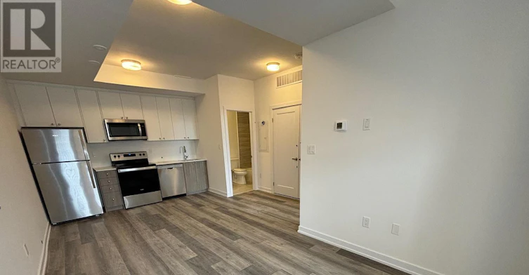 M17-40 Palace Street, Kitchener, ON, N2E 3Z4