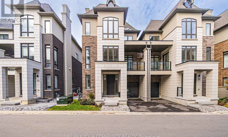 44 Globemaster Lane