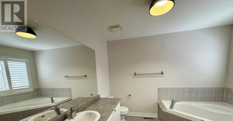 17 Ambercroft Street, Markham, ON, L6E 1L4 - 11