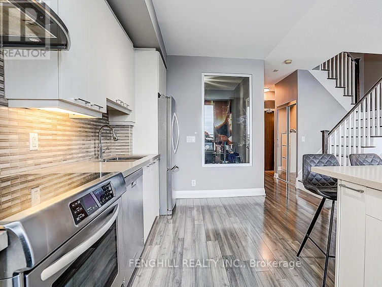 PH7-370 7 Highway Road E, Richmond Hill, ON, L4B 0C4 - 9