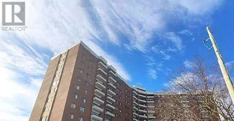 501-20 Chesterton Drive, Ottawa, ON, K2E 6Z7