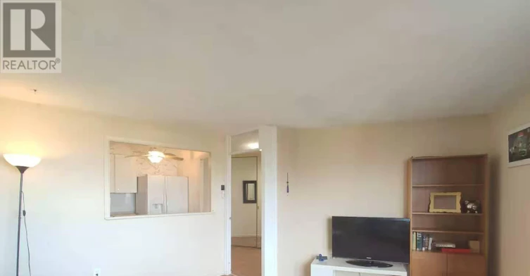 501-20 Chesterton Drive, Ottawa, ON, K2E 6Z7 - 3