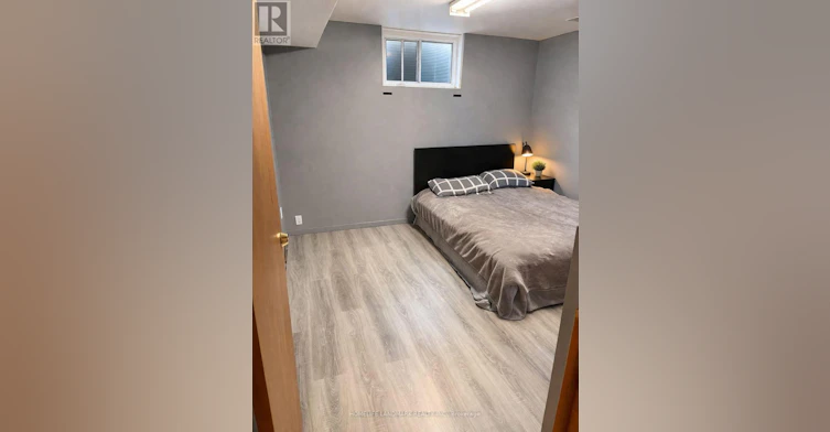 45 Park Avenue WEST, Hamilton, ON, L8S 3M4