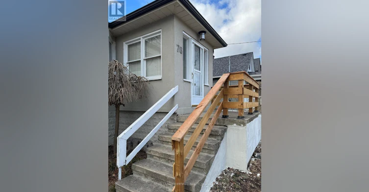 BASEMENT 2-76 Thirty Eighth Street, Toronto, ON, M8W 3M3 - 4