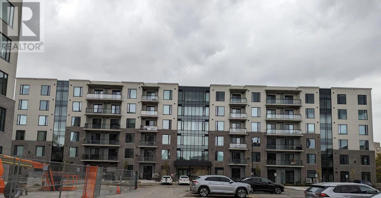 109-103 Roger Street, Waterloo, ON, L2J 0G2
