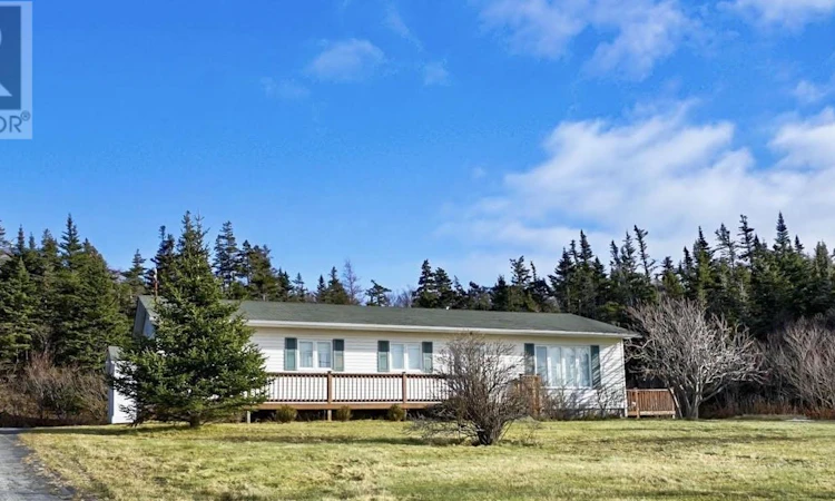 5 Forest Road