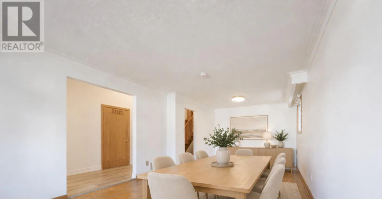 MAIN-15 Riant Street, Toronto, ON, M1M 3S8 - 4