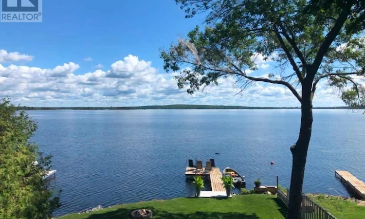 314 Robins Point Road