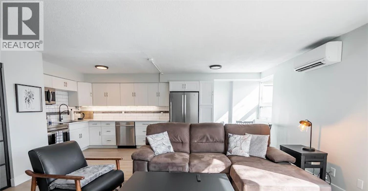 210-155 Front Street, Sarnia, ON, N7T 7V3 - 3