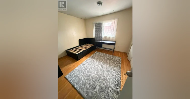 28 Harringay Crescent, Toronto, ON, M1W 1Z3 - 12