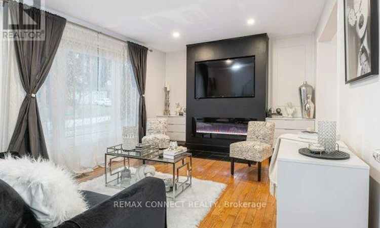 32 Harland Crescent
