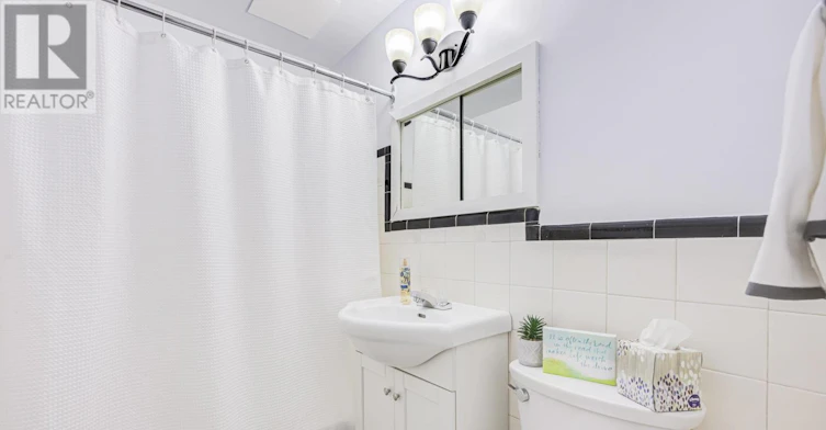 206-101 Coe Hill Drive, Toronto, ON, M6S 3E3 - 13