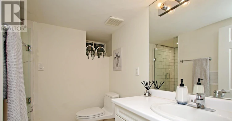 153 Collier Street, Toronto, ON, M4W 1M2 - 25