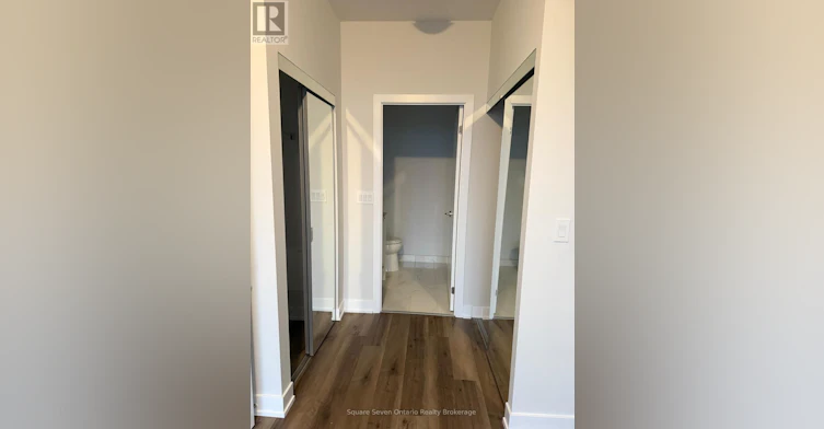 4911-430 Square One Drive, Mississauga, ON, L5B 0L6 - 7
