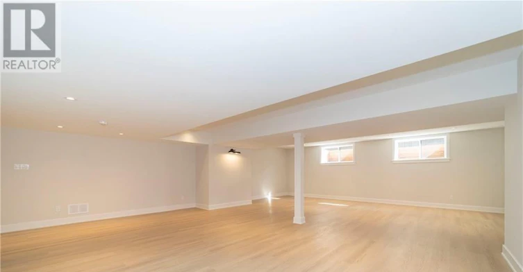 17 Trailway Circle, Ottawa, ON, K2S 1B9 - 29