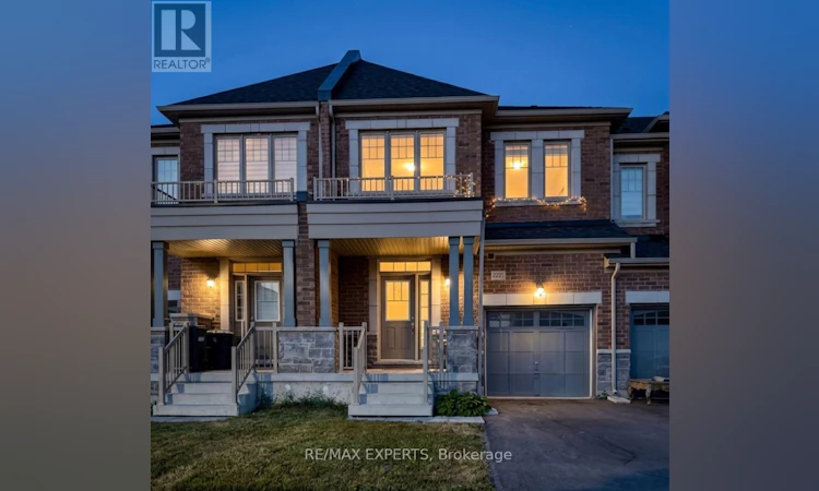 2229 Grainger Loop