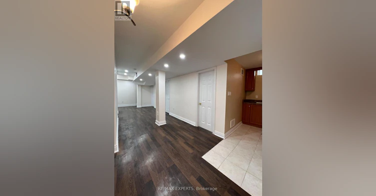 401 Forest Fountain Drive, Vaughan, ON, L4H 1W4 - 5