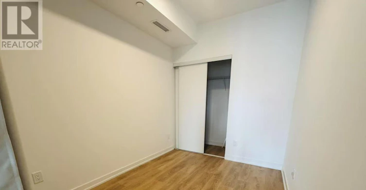 545-150 Logan Avenue, Toronto, ON, M4M 0E4 - 14