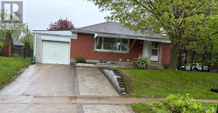 UPPER-13 Ridgewood Avenue, Guelph, ON, N1H 6C3