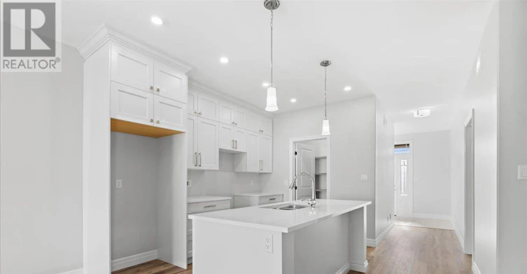 166 Appledene Drive, Quinte West, ON, K8V 6J3 - 4