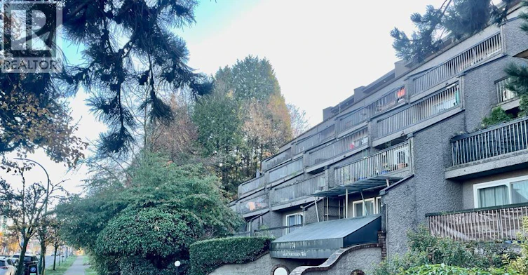 409-774 Great Northren Way, Vancouver, BC, V5T 1E1
