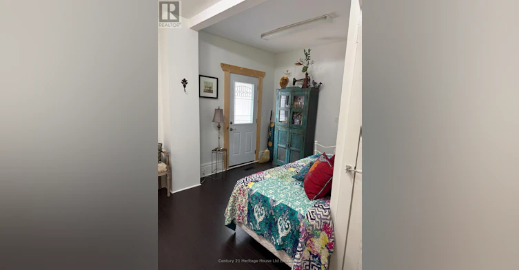 42 Potters Road N, Tillsonburg, ON, N4G 2G8 - 9