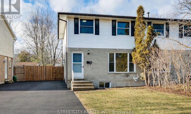 25 Augusta Crescent