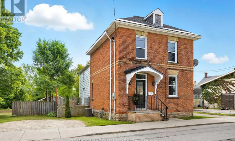 22 Isabella Street