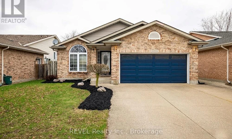 8205 Harvest Crescent