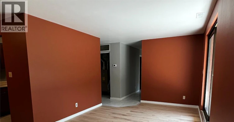 3-3875 Tecumseh Road East, Windsor, ON, N8W 1T1 - 4