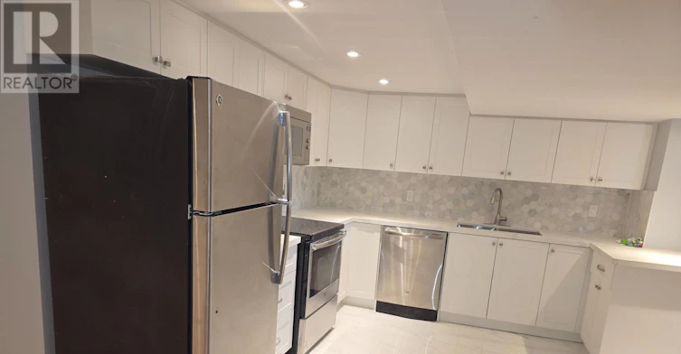 LOWER LEVEL-312 Cochrane Street, Whitby, ON, L1N 5J3 - 7