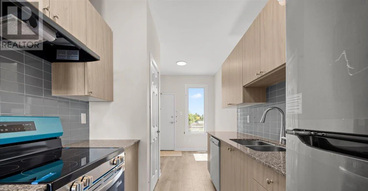 243 Lamarche Avenue, Ottawa, ON, K1W 0M5 - 7
