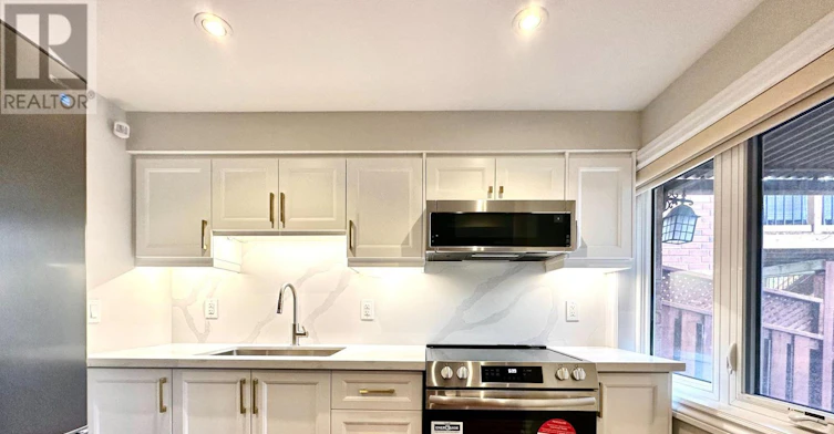 WALKOUT BASEMENT-32 Bestview Crescent, Vaughan, ON, L6A 3S8 - 3