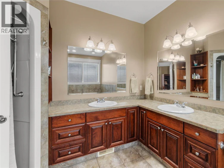 866 Arlington Court, Kamloops, BC, V2B 8T4 - 21