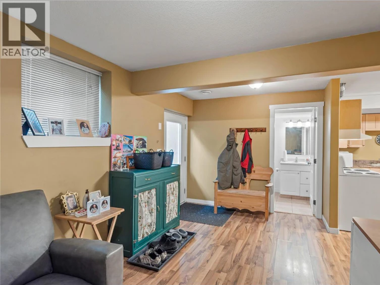 866 Arlington Court, Kamloops, BC, V2B 8T4 - 32