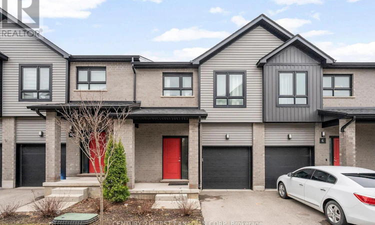 8-819 Kleinburg Drive