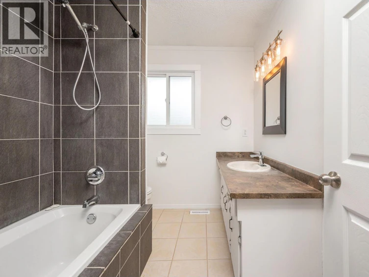 1885 Mckenzie Road, Kelowna, BC, V1P 1A8 - 20