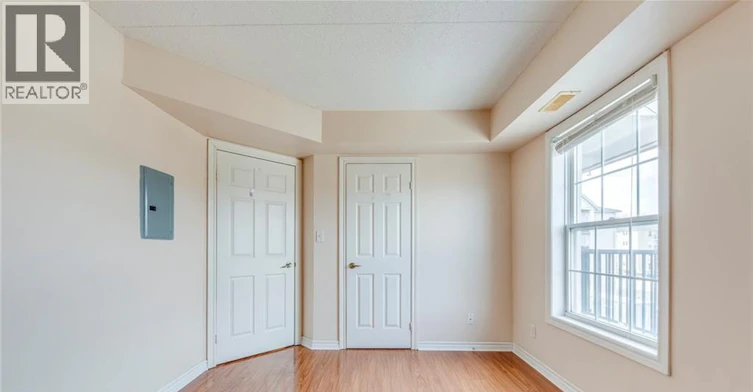 302-1411 Walker's Line, Burlington, ON, L7M 4P5 - 21